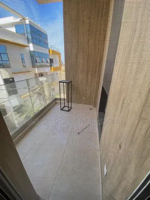 3chbre Appartement dans , Ouakam à Louer