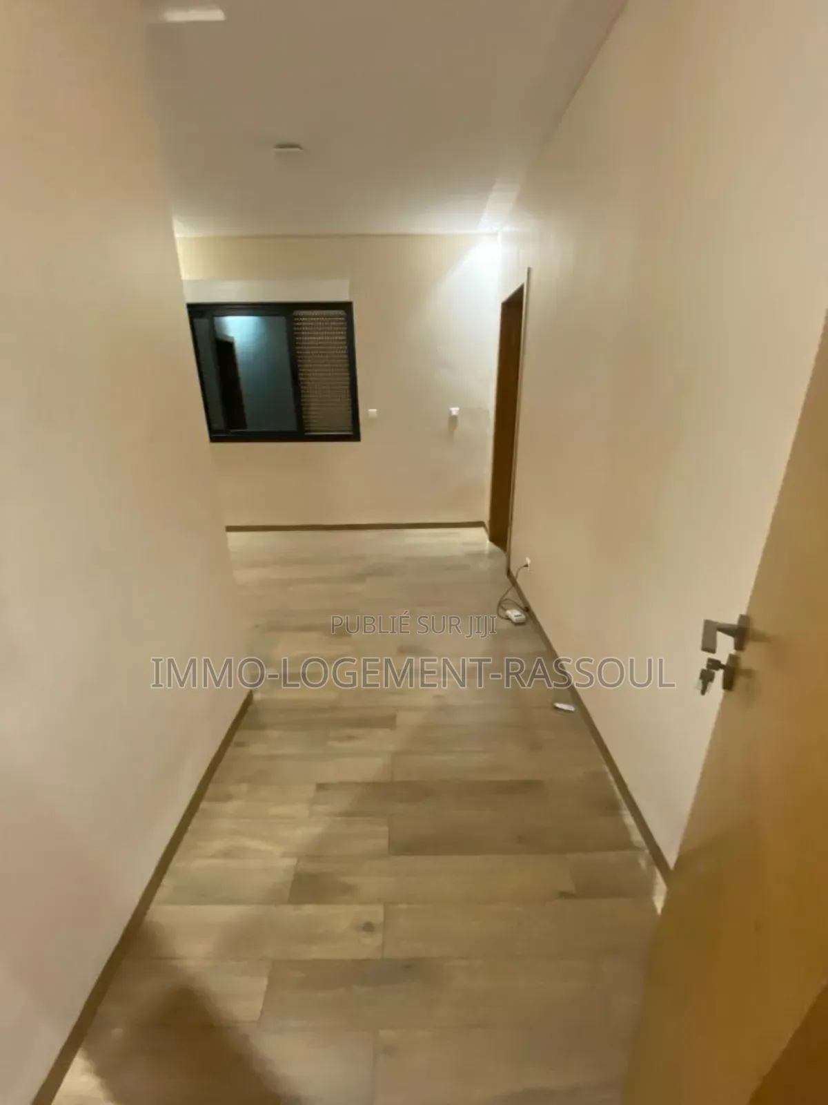 3chbre Appartement dans , Ouakam à Louer