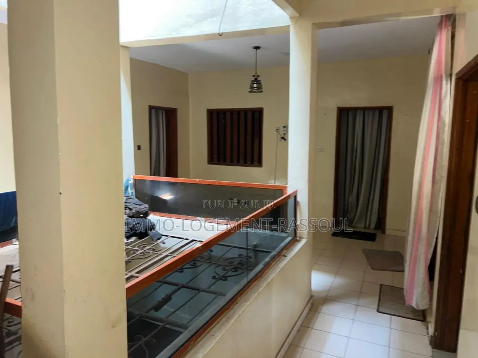 13chbre Maison dans , Thiaroye à Vendre