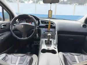 Peugeot 3008 2013 Gris