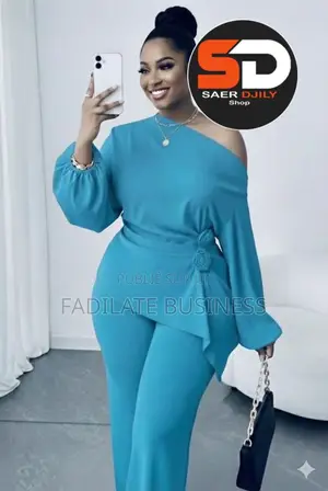 Ensemble Très Elogant