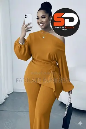 Ensemble Très Elogant