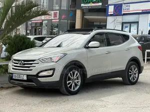 Photo - Hyundai Santa Fe Limited AWD 2017 Blanc