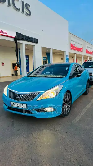 Photo - Hyundai Grandeur 2016 Blue