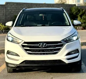 Photo - Hyundai Tucson 2018 Blanc
