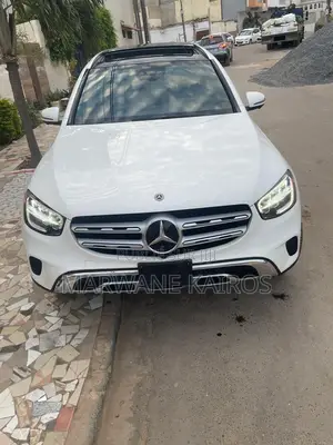 Photo - Mercedes-Benz GLC-Class 2021 Blanc