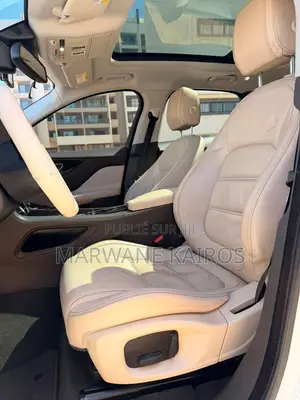 Jaguar F-Pace 2017 Blanc