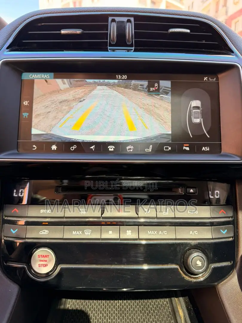 Jaguar F-Pace 2017 Blanc