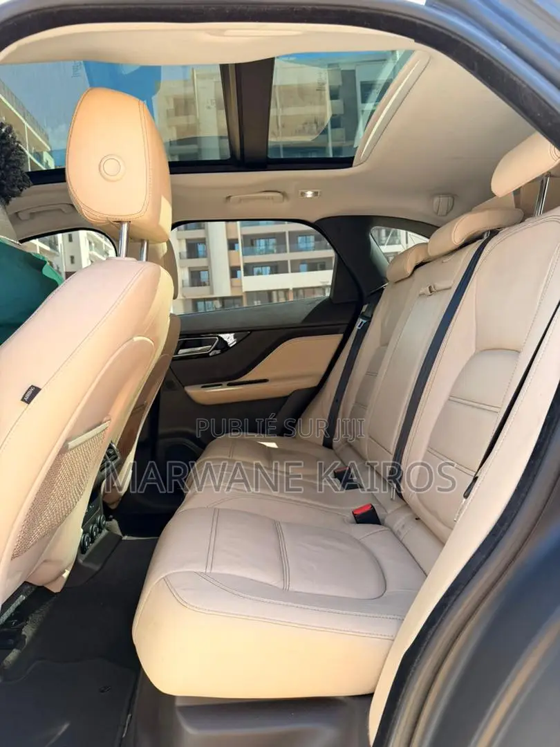 Jaguar F-Pace 2017 Blanc