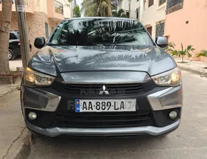 Photo - Mitsubishi RVR 2016 Gris