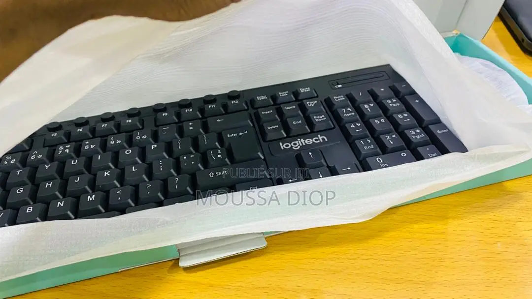 Clavier Et Souris Sans-Fil Complets