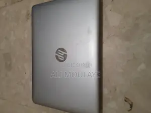 Photo - Ordinateur Portable HP ProBook 430 4GB Intel Celeron SSD 500GB