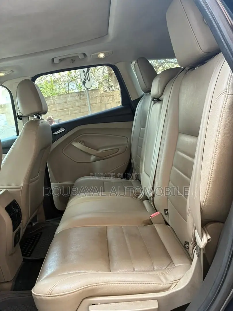 Ford Escape 2015 Blanc