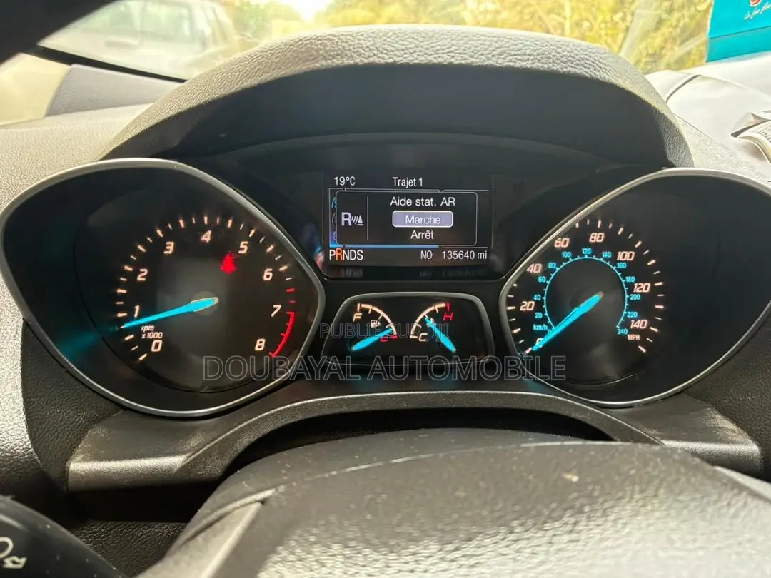 Ford Escape 2015 Blanc