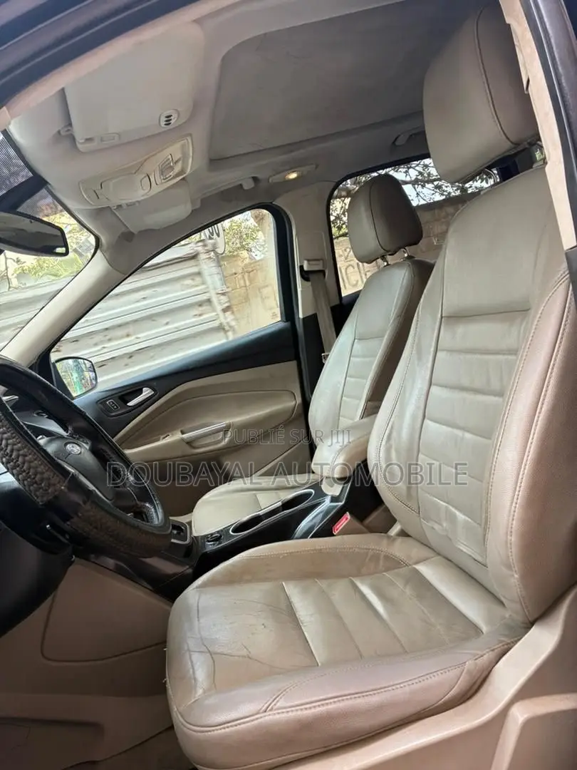 Ford Escape 2015 Blanc