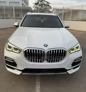 Photo - BMW X5 xDrive40i AWD 2020 Black