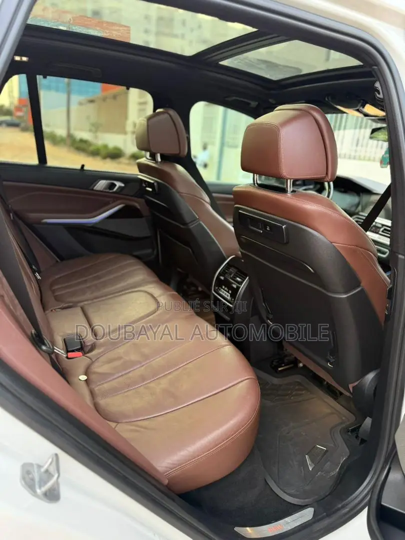 BMW X5 xDrive40i AWD 2020 Black