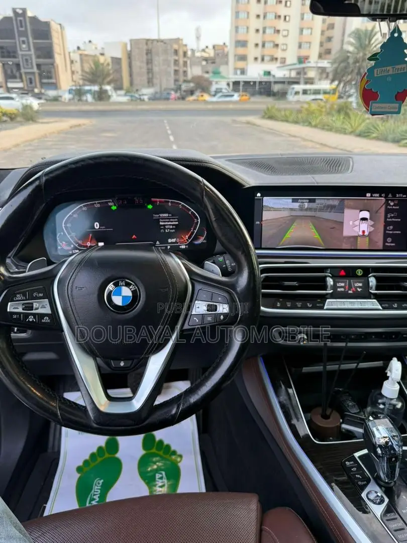 BMW X5 xDrive40i AWD 2020 Black