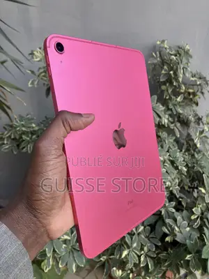 Photo - Apple iPad Air (2022) 64 GB Rose