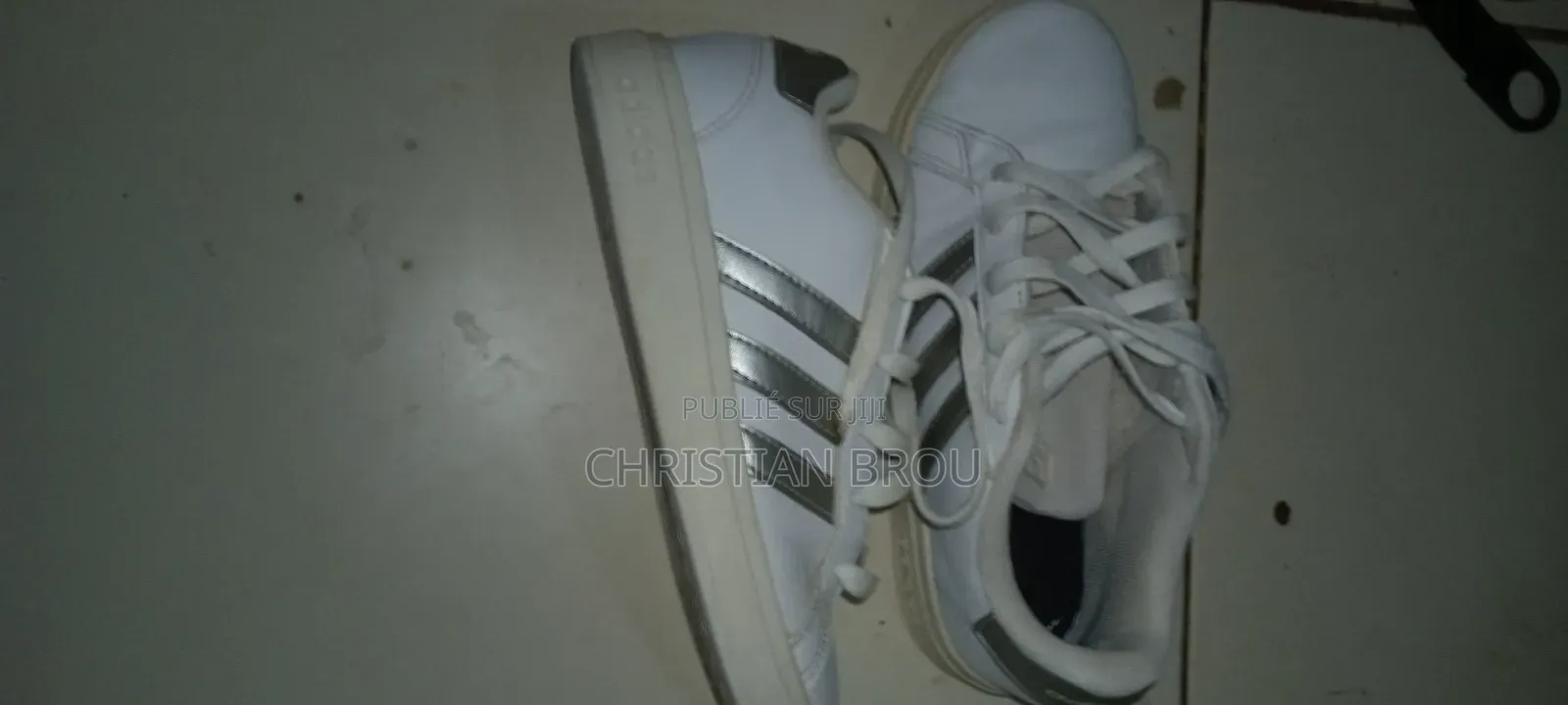 Chaussures Et Jouets