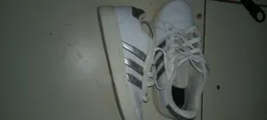 Chaussures Et Jouets