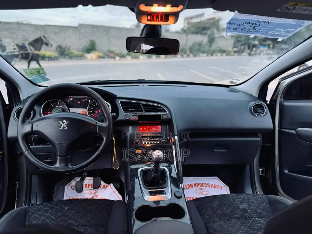 Peugeot 3008 2017 Gris