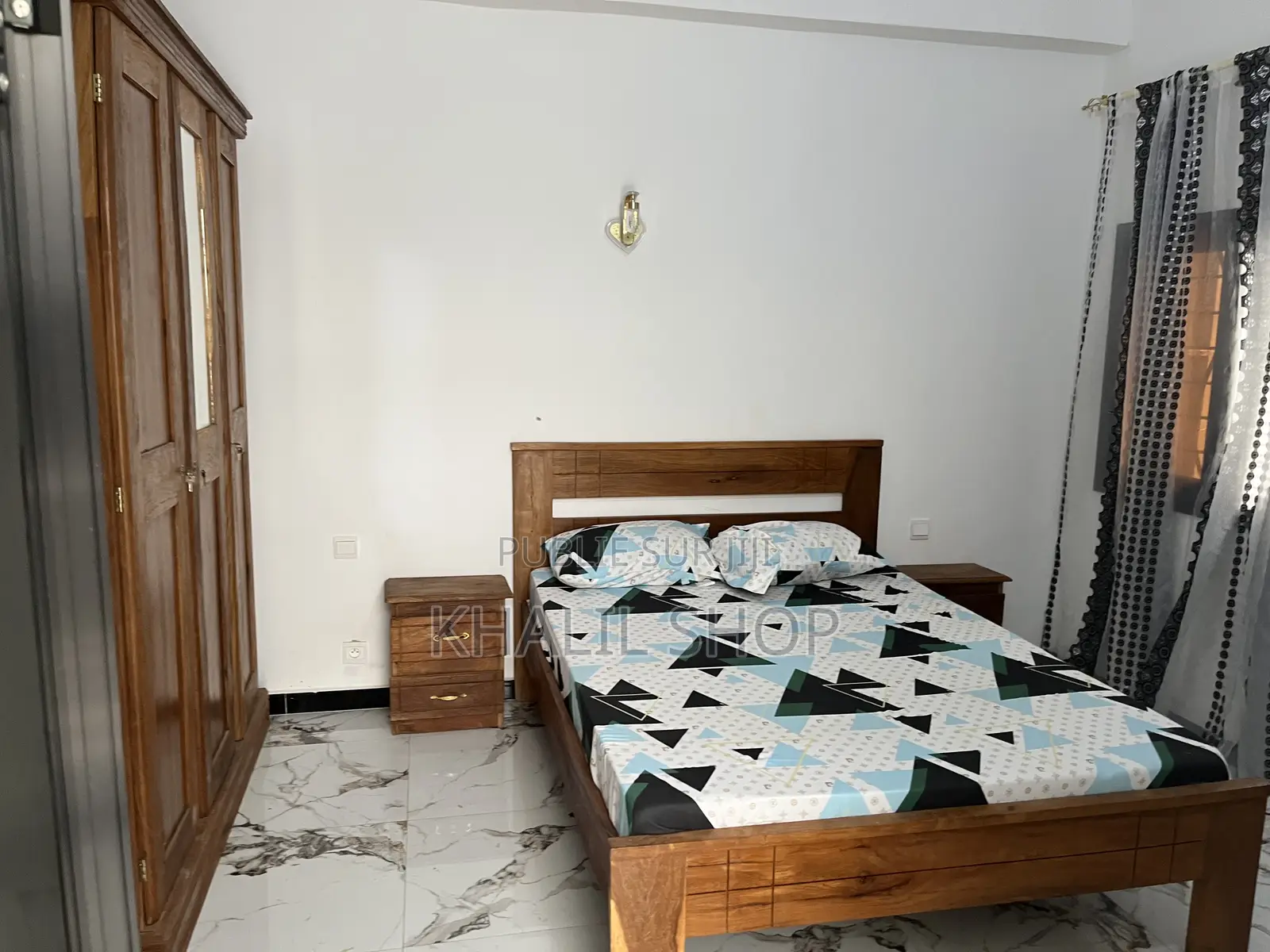 Furnished 3chbre Appartement dans Le Confort A Thies à Louer