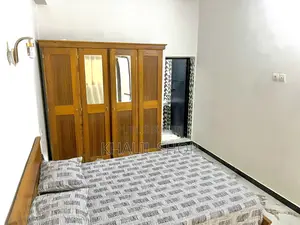 Furnished 3chbre Appartement dans Le Confort A Thies à Louer