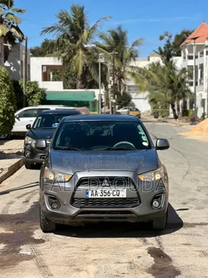Photo - Mitsubishi RVR 2013