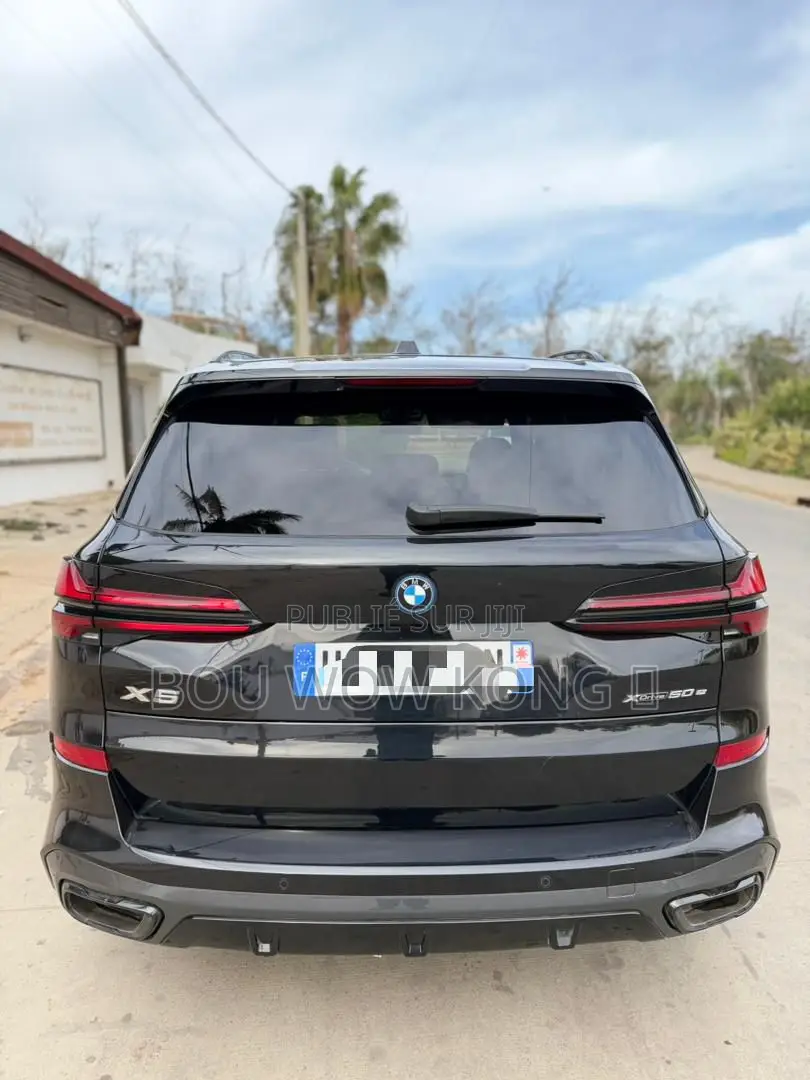 BMW X5 xDrive40i Sports Activity Vehicle 2025 Black