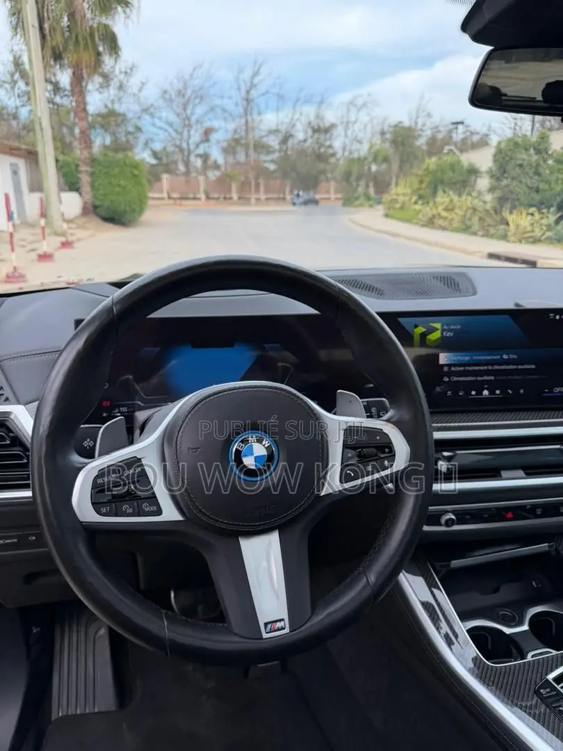 BMW X5 xDrive40i Sports Activity Vehicle 2025 Black