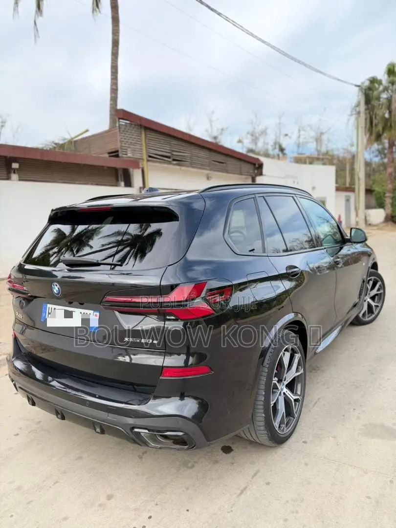 BMW X5 xDrive40i Sports Activity Vehicle 2025 Black