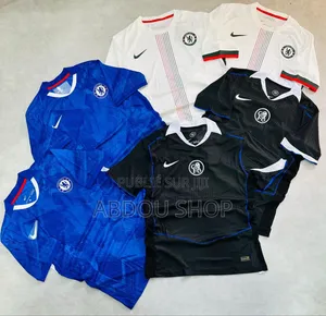 Maillots Toutes Clubs Disponible