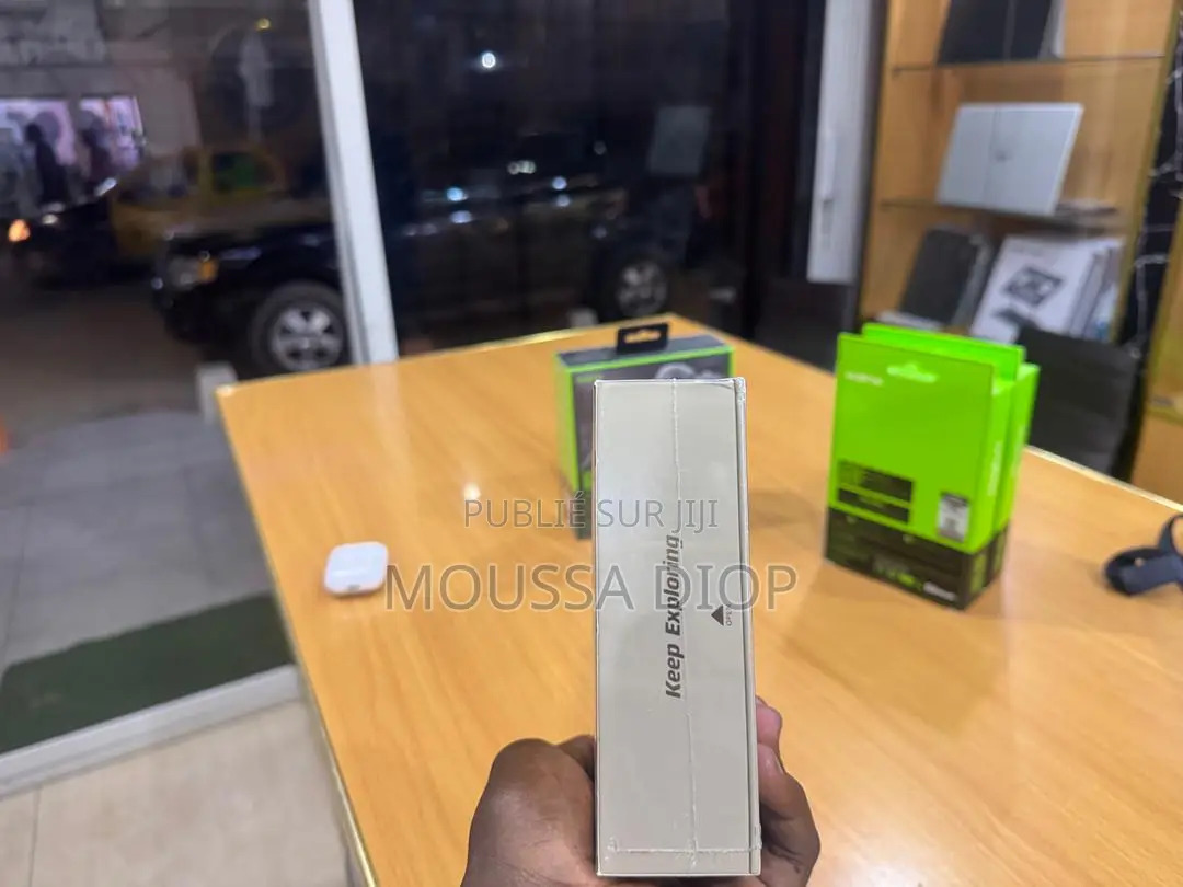 Bluetooth Araimo X Burna Boy