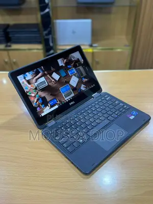 Photo - New Ordinateur Portable Dell Latitude 3189 4GB Intel Celeron SSD 256GB