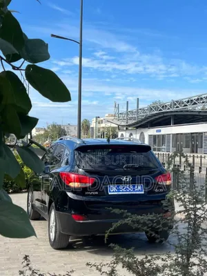 Hyundai Tucson 2012 Black