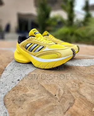 Chaussures Adidas Goukana