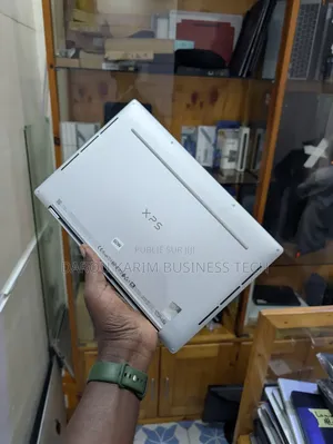 New Dell XPS 13 9350 16GB Intel Core Ultra 7 SSD 512GB