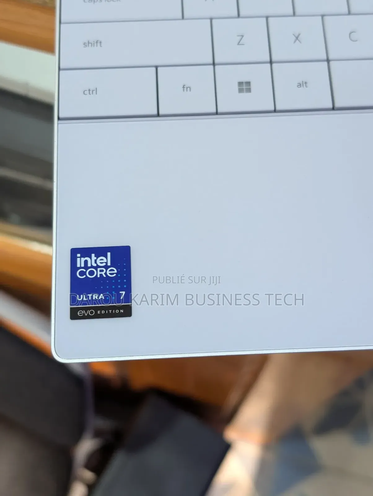 New Dell XPS 13 (9350) 16GB Intel Core Ultra 7 SSD 512GB