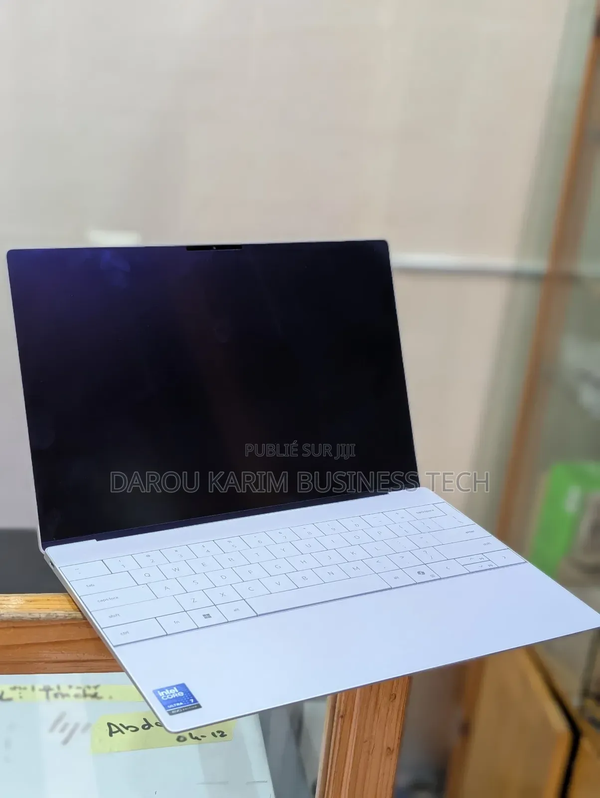 New Dell XPS 13 (9350) 16GB Intel Core Ultra 7 SSD 512GB