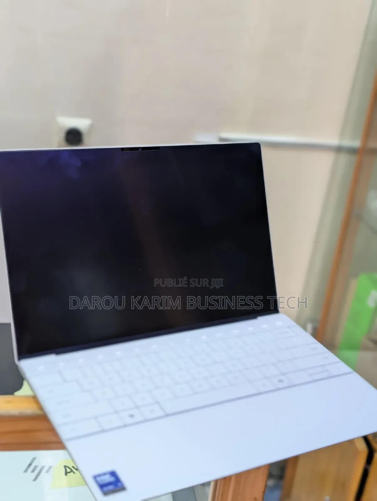 New Dell XPS 13 (9350) 16GB Intel Core Ultra 7 SSD 512GB