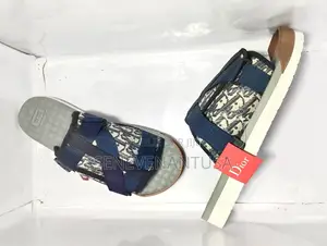 Photo - Ior #Alpha #Sandale #Ébène #Diorboutique Ouvert 247