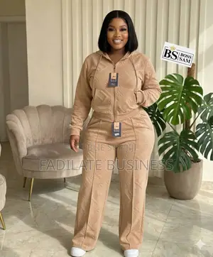 Ensemble Sweat À Capuche Zippe