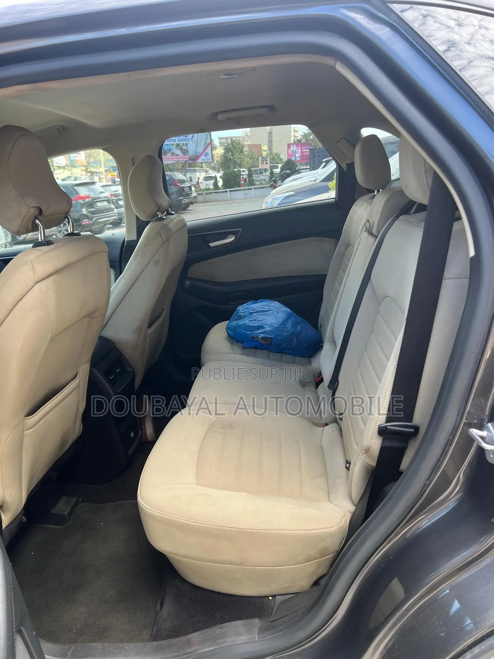 Ford Edge SE 4dr SUV AWD (2.0L 4cyl Turbo 6A) 2015 Noir Mat