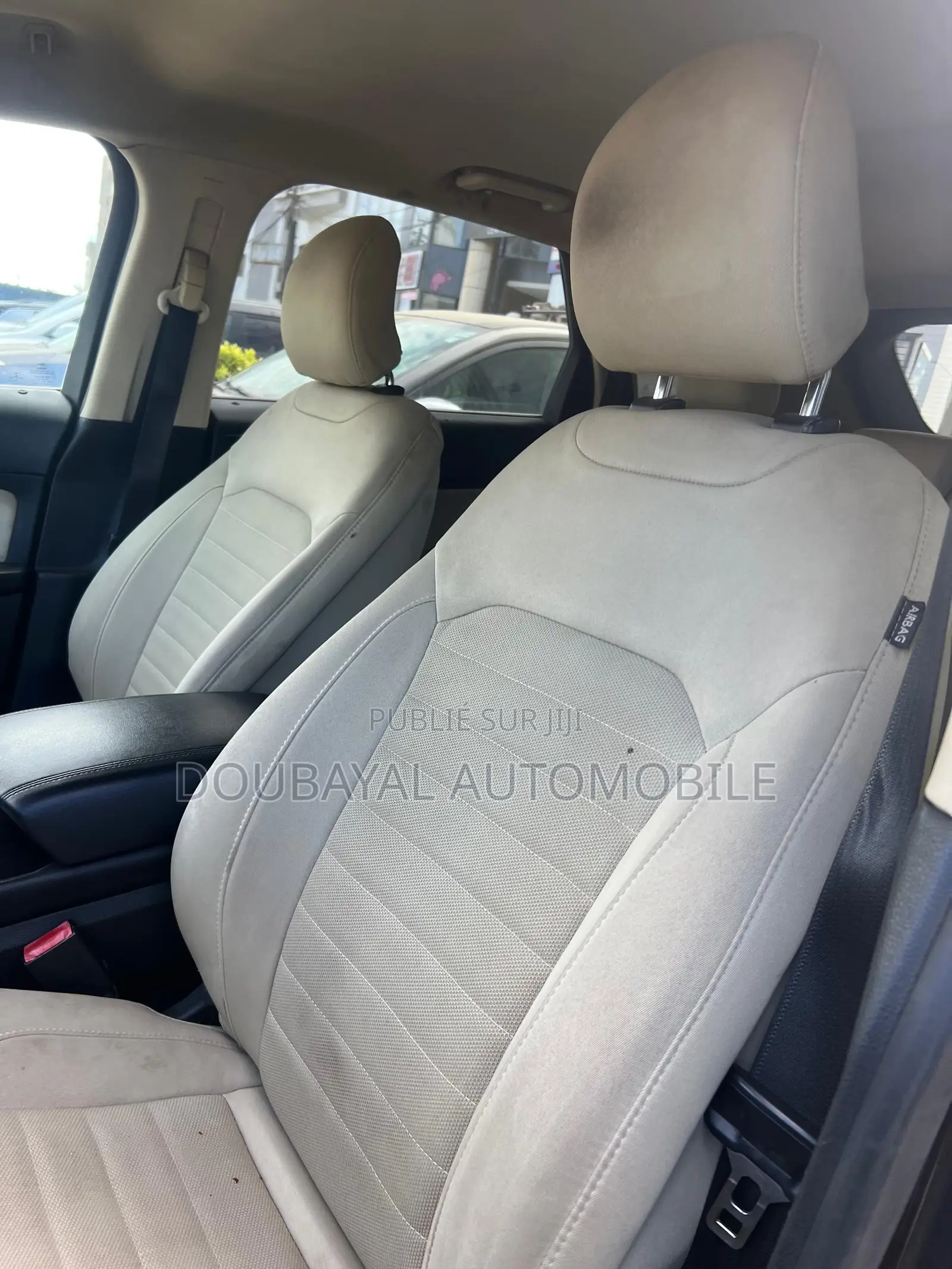 Ford Edge SE 4dr SUV AWD (2.0L 4cyl Turbo 6A) 2015 Noir Mat