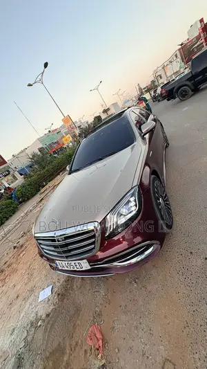 Mercedes-Benz Maybach GLS GLS 600 AWD 2023 Beige