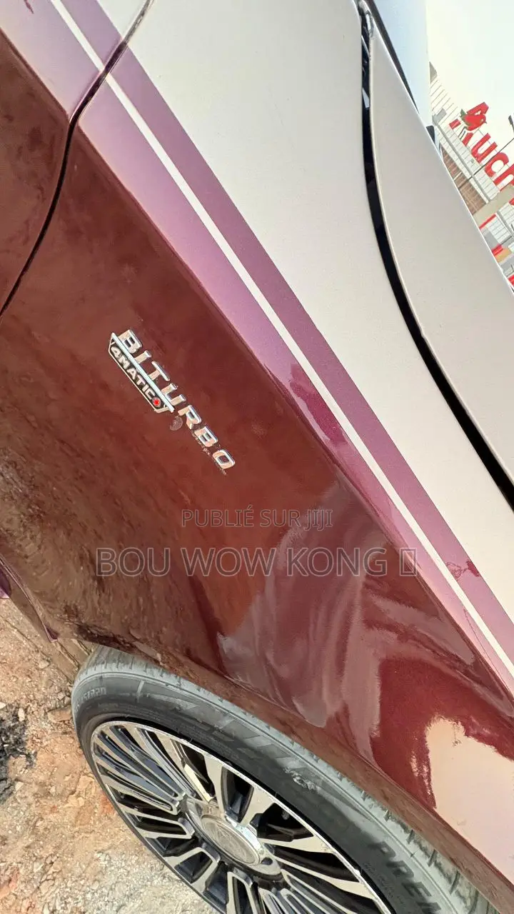 Mercedes-Benz Maybach GLS GLS 600 AWD 2023 Beige