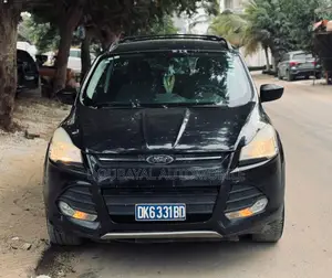 Photo - Ford Escape SE 4dr SUV (1.6L 4cyl Turbo 6A) 2014 Blanc