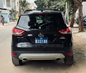 Ford Escape SE 4dr SUV (1.6L 4cyl Turbo 6A) 2014 Blanc