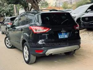 Ford Escape SE 4dr SUV (1.6L 4cyl Turbo 6A) 2014 Blanc